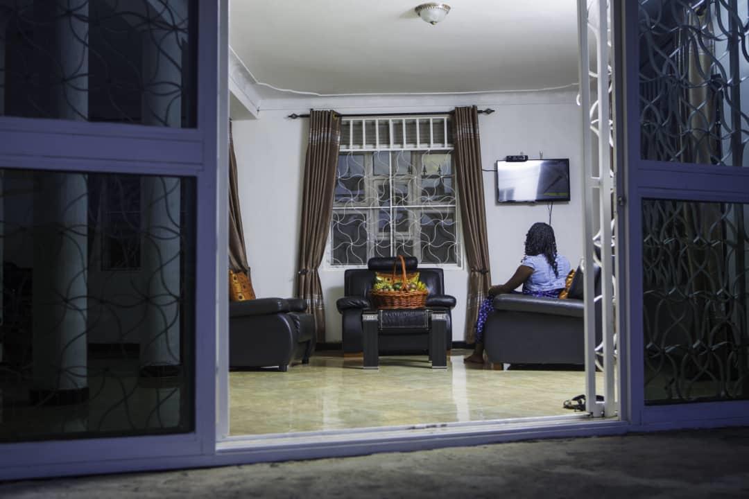 Entebbe Vine Inn Exterior photo