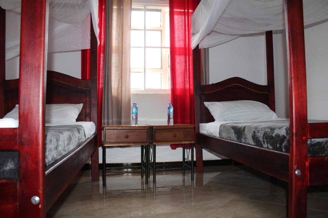 Entebbe Vine Inn Exterior photo